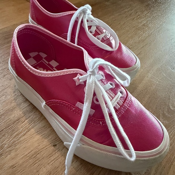 BARBIE Vans Hot Pink Platform Sneakers with White Soles - Picture 4 of 5